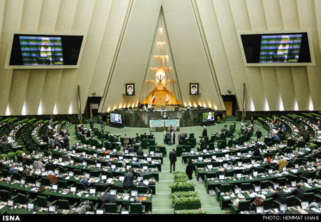 درگیری لفظی دو نماینده این بار هم در مجلس